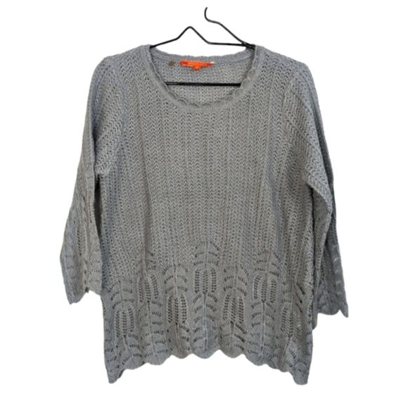 ModCloth Gray Open Knit Crochet Sweater Top Round Neck 3/4 Sleeve Soft Comfy M - Picture 1 of 9